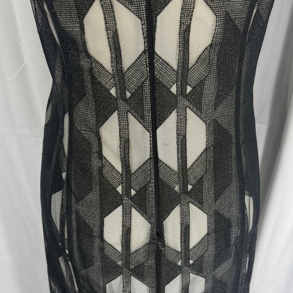 Boss Runway Edition Black Sheer Geometric Midi Dress Size 38 / US 6 - Picture 10 of 16